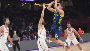 La un pas de istorie! Slovenia a eliminat campioana en-titre Spania și a e la un meci de medalia de aur la Eurobasket