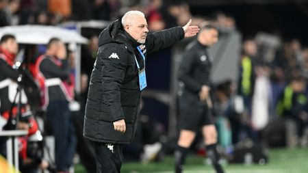 Marius Şumudică şi-a dat demisia de la Rapid Bucureşti. Anunțul antrenorului