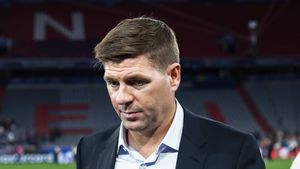 Steven Gerrard, furios după ce Sir Alex Ferguson a spus despre el că nu a fost un „fotbalist de top, top”