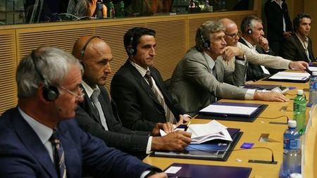 UEFA îi recunoaște valoarea!** Petrescu, alături de cei mai importanți antrenori din Europa