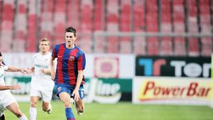 Lăcătuș se apără cu Gardoș!** Vezi echipa Stelei pentru meciul de la Craiova