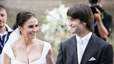 Chivu a cântat imnul la nunta sa