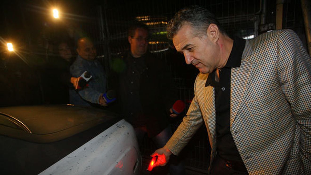 Gigi Becali, alături de antrenorul pe care visează să îl aducă la Steaua:** "Lucescu e un bun național! Îl voi vizita" Mesajul stelistului
