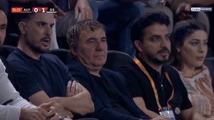 Ianis Hagi, mesaj pentru tatăl său după Alanyaspor - Galatasaray, 0-1. „Să facă asta până mă voi retrage”