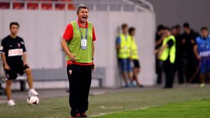 Mulțescu, înainte de meciul cu "U": "Întâlnim o fiară rănită, dar ne vom lupta și cu propriile greșeli"