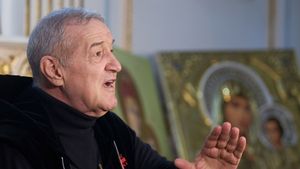 Adi Ilie face transferurile pentru Gigi Becali la FCSB, după ce îl vinde pe Florinel Coman și ia milioanele de euro de la arabi! Lista celor 4 fotbaliști din Superliga: două nume grele și două posturi surpriză!