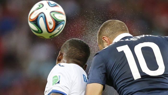 N-au cântat, dar au jucat? Un penalty, o reușită validată de Goal Control Technology și Benzema aduc victoria "cocoșilor". Franța - Honduras 3-0