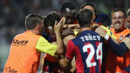 Crotone a reușit miracolul! Stoian și colegii lui vor juca și sezonul viitor cu Juve, Napoli și Roma, după un final fabulos: "Ne scuzați că am rămas în Serie A". Palermo a "îngropat-o" pe Empoli