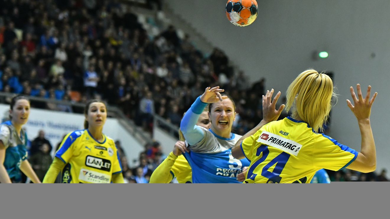 Craiova iese din criză cu un rezultat pozitiv la Nykobing, care o menține în lupta pentru calificarea în sferturile de finală ale Cupei EHF!
