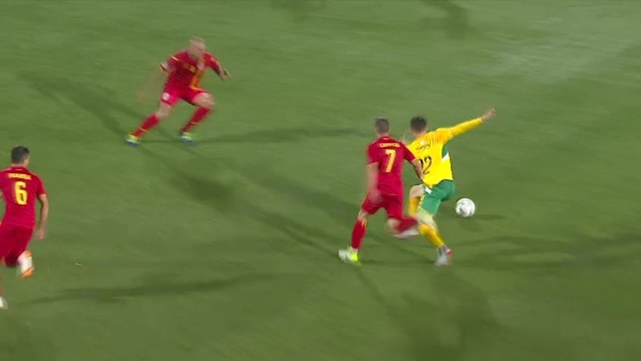 Pierdere mare pentru meciul cu Serbia! Un fault la mijlocul terenului l-a scos din cărți pentru cel mai important meci al grupei