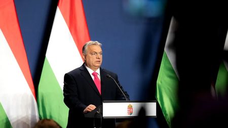 Șoc la EURO: accident cu un mort și un grav rănit din escorta lui Viktor Orban, premierul Ungariei! Totul a plecat de la o bătrână care n-a oprit la semnalele poliției germane