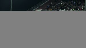 Un nou gest frumos făcut de jucătorii CFR-ului! Clujenii au mers vineri seară la clubul Colectiv și au depus o coroană de flori