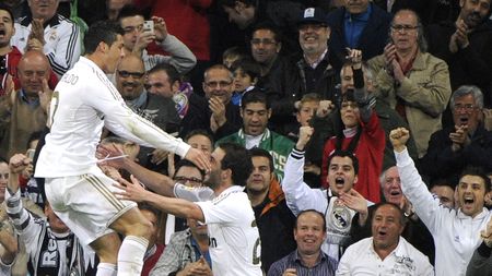 "Mou" i-a remontat:** Real Madrid - Real Sociedad 5-1! "Duble" Ronaldo și Benzema