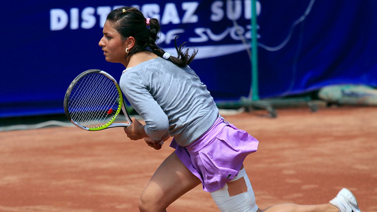 Enache pe tabloul principal,** Dumitrescu eliminată