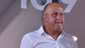 Dan Șucu îl pune la zid pe Gigi Becali și cere măsuri din partea FRF! Gestul patronului FCSB care l-a deranjat pe milionarul din fruntea Rapidului: „Anormalitate!”