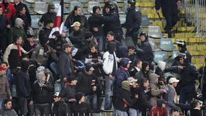 Război pe stadionul din Urziceni!