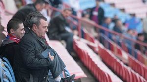 Fanii lui Khazar au declanșat revoluția, șefii îl cheamă înapoi pe Rednic!** Vezi ce condiție pune 'Puriul'