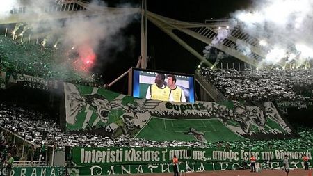 REPORTAJ | Grecia, un campionat dominat de Răzvan Lucescu și animat de suporterii din capitală. "Casa" unui club legendar, cum se comportă fanii unui club fără niciun titlu câștigat în istorie și imperiul "Reginei" Olympiakos 