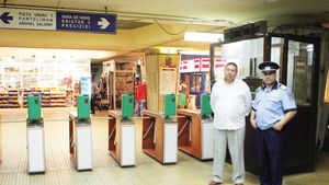 Exilat în SUBTERAN**