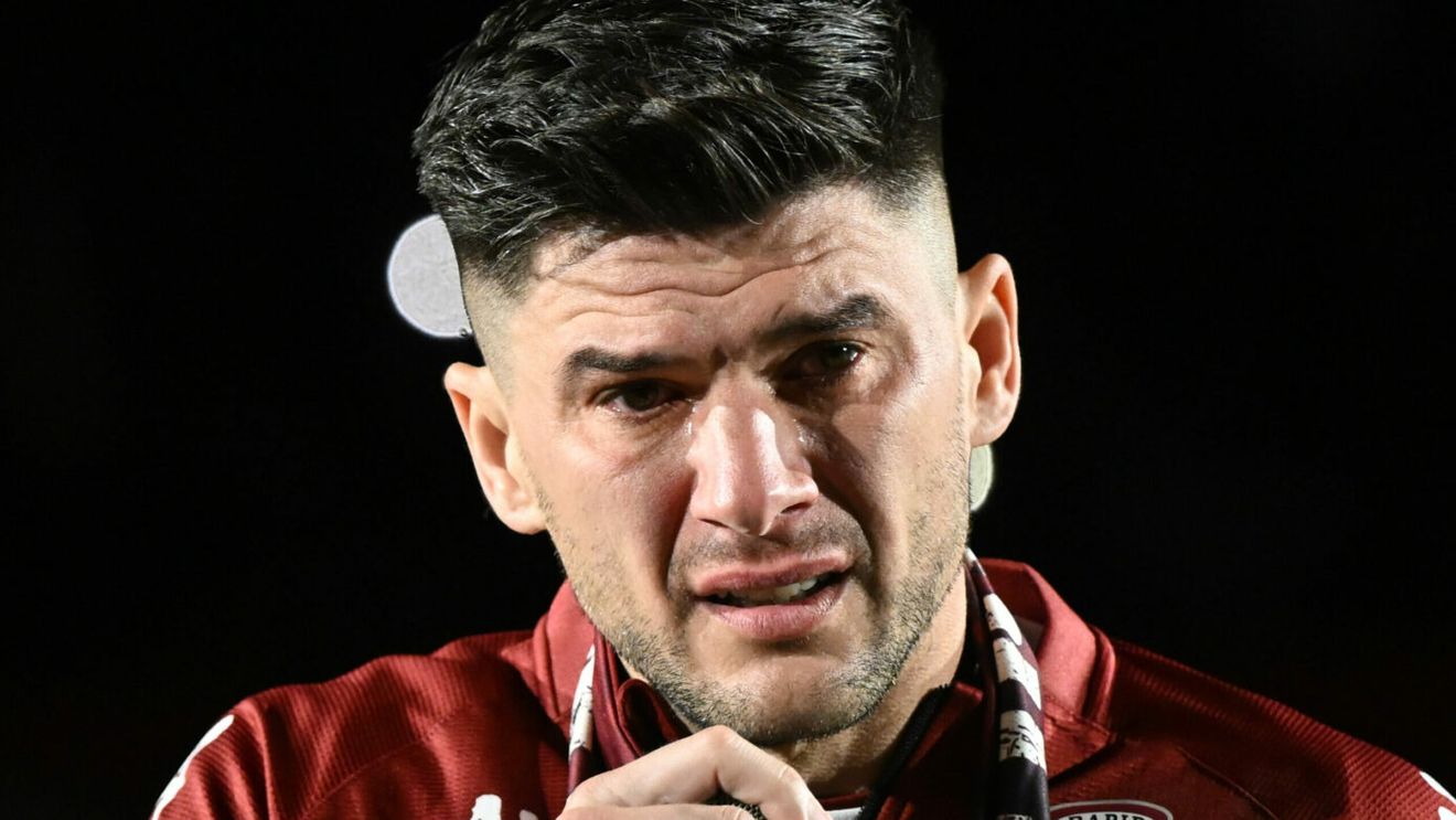 „S-a spus că stăm şi bem şi ne îmbătăm. Nişte idioțenii! Va plăti”. Cristi Săpunaru nu se lasă în războiul cu Rapid