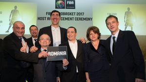 IMAGINEA ZILEI | Victorie mare pentru sport: România va organiza o grupă a Europeanului de  baschet masculin din 2017. Big Ghiță, Boc și Ponta au sărbătorit decizia la Munchen 