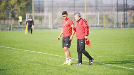 Îl pregătește pe Marica pentru Piți! Mulțescu și-a asumat misiunea de a-l face apt pe atacant pentru dubla naționalei