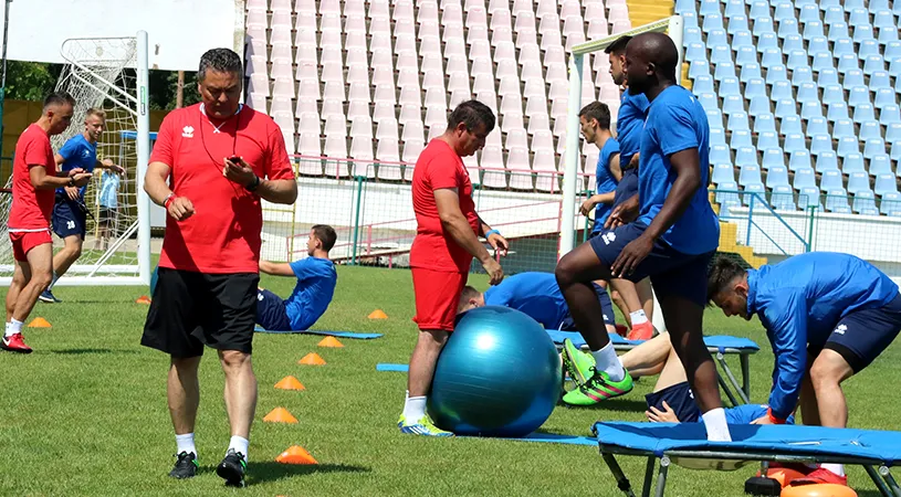 SCM Gloria Buzău a început cantonamentul de la Poiana Brașov cu 24 de jucători!** Ilie Stan are 14 noutățile în lot, însă mai vrea încă trei achiziții 