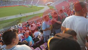 Încasări record la Timișoara, după meciul cu Dinamo! Spectatorii le-au "plătit" jucătorilor salariul pe o lună