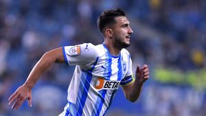 Antrenorul care l-a pregătit pe Andrei Ivan la Craiova lui Mihai Rotaru e categoric: „Băiatul ăsta a avut calități foarte multe, dar acum a făcut un pas în spate în carieră”. EXCLUSIV