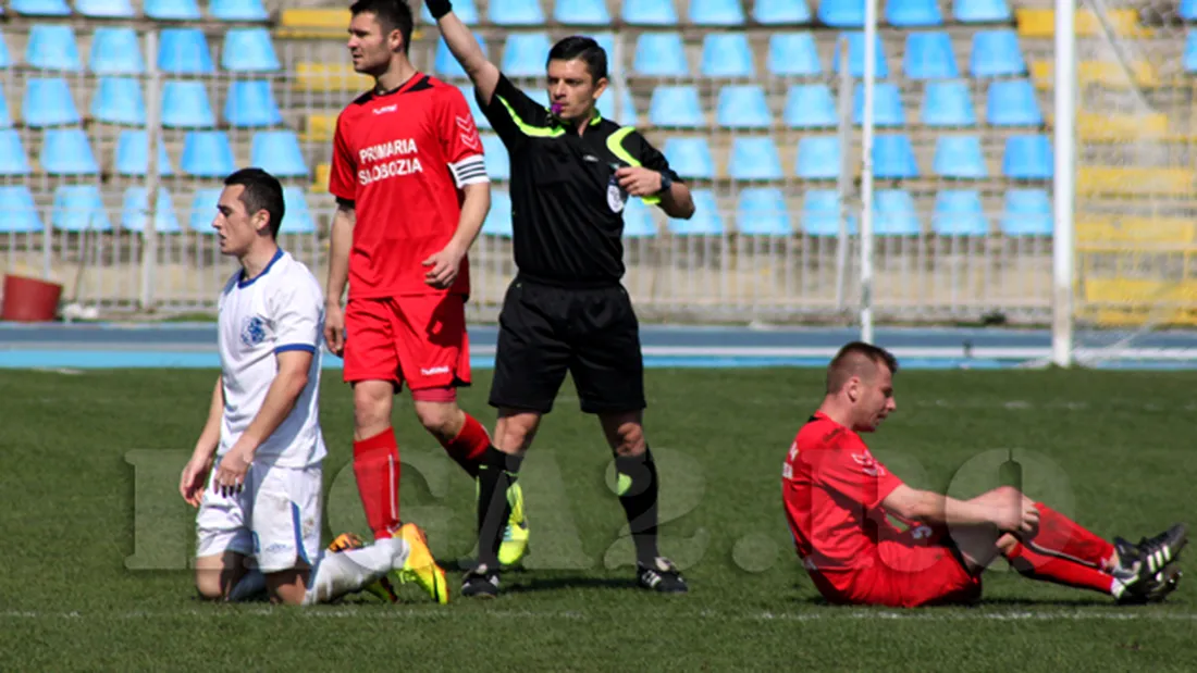 Farul a luat foc după arbitrajul de la meciul cu Unirea:** 