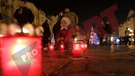 FOTO Timișoara nu își uită eroii!** Fanii lui Poli au participat la "Marșul pentru comemorarea eroilor Revoluției"