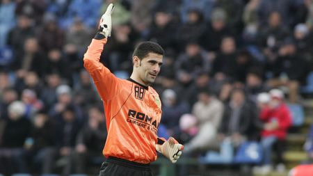 "Sper să începem cu două victorii"