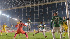 Claudiu Niculescu, supărat pe arbitraj și extrem de subiectiv după ce Concordia Chiajna a pierdut derby-ul cu Petrolul: ”Asistentul se speria, credea că poate o să avem lovitură liberă”