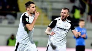 Astra pierde puncte, dar nu se predă: "Cu acest punct putem câștiga titlul!" Reacția fair-play a lui Găman după meci: "Eliminarea a fost corectă!"