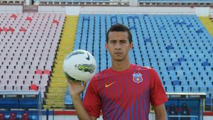FOTO Georgievski va purta numărul 17 la Steaua! "Am venit la cel mai puternic club din România!" Mesajul pentru fani: