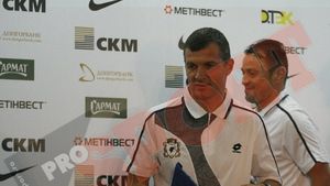 "M-am bazat pe doar 15-16 jucători, sper să nu apară uzura!"**