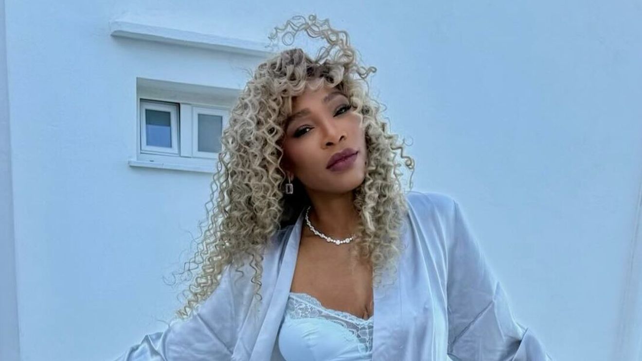 De când a slăbit Serena Williams e din ce în ce mai îndrăzneață. Apariție în lenjerie de satin