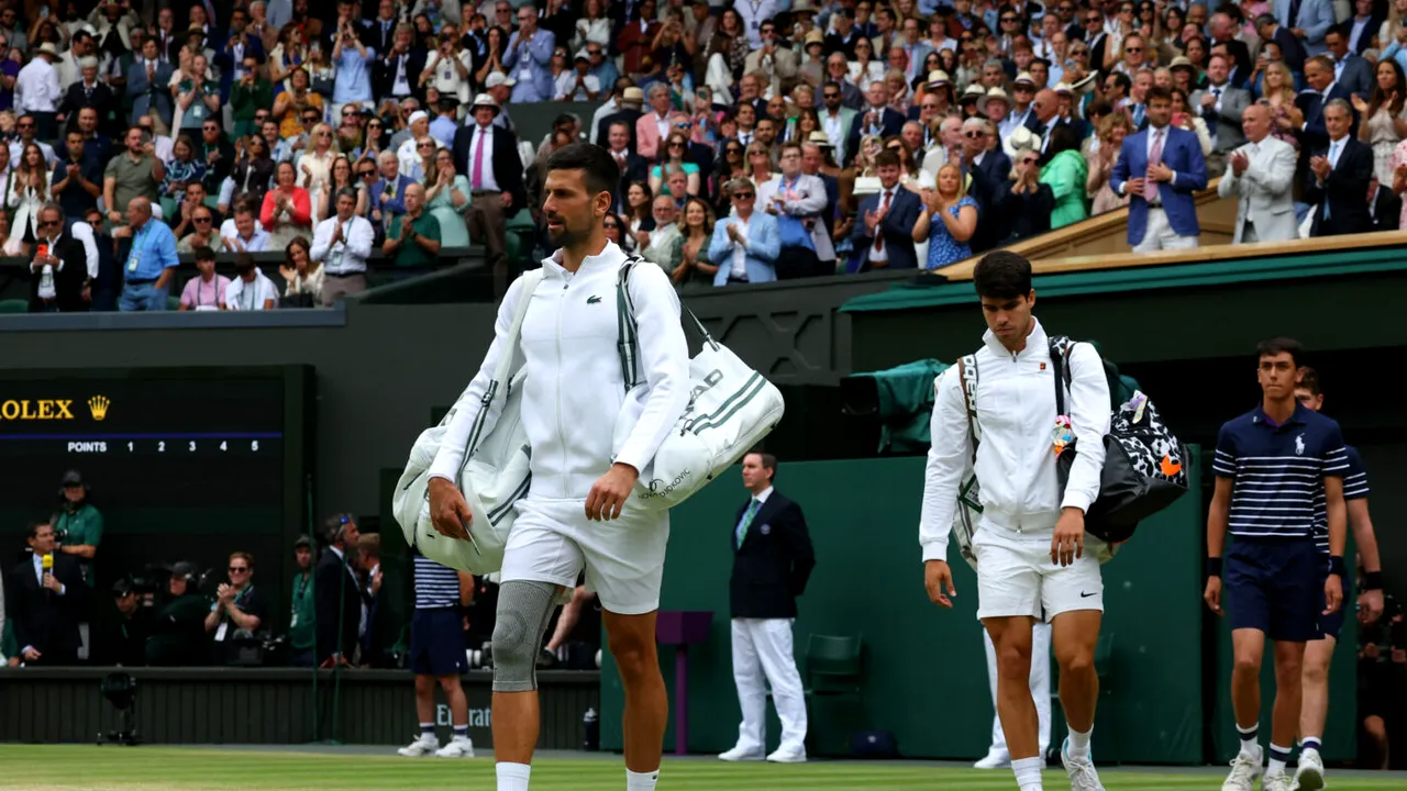 Dublă lovitură încasată de Carlos Alcaraz, în plină luptă cu Novak Djokovic pentru supremație! Nu mai poate face asta până la US Open