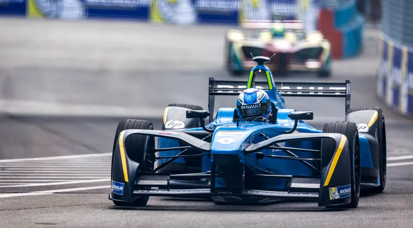 Hegemonia Renault în Formula E. Francezii au ajuns la trei titluri consecutive la constructori. Buemi a pierdut titlul în ultima etapă.