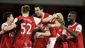 Fabregas e disperat!** Renunță la o sumă COLOSALĂ‚ pentru a se transfera la BarÃ§a!