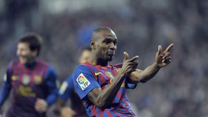 FOTO Pep a inventat o nouă metodă de a bate Realul: cu fundașii!** Asta e imaginea care le va aminti "galacticilor" de UMILINȚELE din epoca "extraterestră"