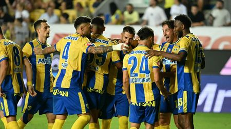 Cum a fost adus Rafinha la Petrolul, deși omul care i-a dat gol lui FCSB ar fi trebuit să-l scoată din echipă pe căpitanul Gicu Grozav. EXCLUSIV