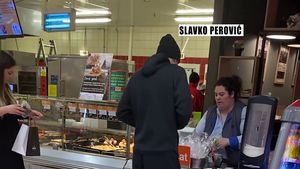 Imagini inedite cu sârbul Perovic înainte de Dinamo – FCSB. ”Generozitatea” lui Negoiță l-a adus la împinge tava | EXCLUSIV