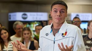 Au publicat banii pe care i-a încasat David Popovici. E abia pe locul 13 în topul sumelor primite, iar pe locul 1 este o femeie