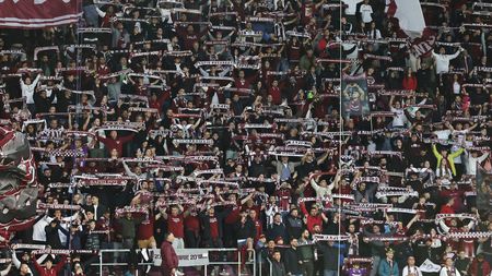 Rapid Bucureşti a scos la vânzare abonamentele pentru noul sezon. Cel mai ieftin costă 410 lei, iar cel mai scump ajunge la 6.000 de lei