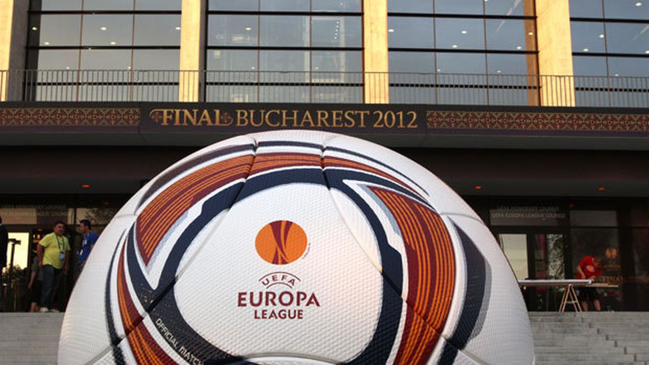 FABULOS! Oameni cu peste UN MILIARD de euro în conturi vin pe Național Arena!** Cât au plătit pentru a vedea LIVE finala