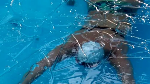 Paul Georgescu, omul-record! Campion mondial la înot în ape înghețate + Rechini, veninul meduzelor, urina care te salvează de hipotermie și sacrificiile imense. „E unul care dârdâie în saună!” | EXCLUSIV