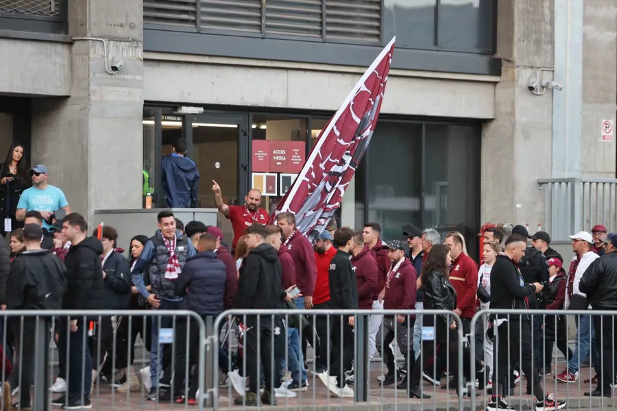 Rapid - FCSB se joacă, în Giulești, cu casa închisă