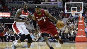 El e "Regele"!** LeBron James a încheiat un 2012 perfect cu un meci excelent!