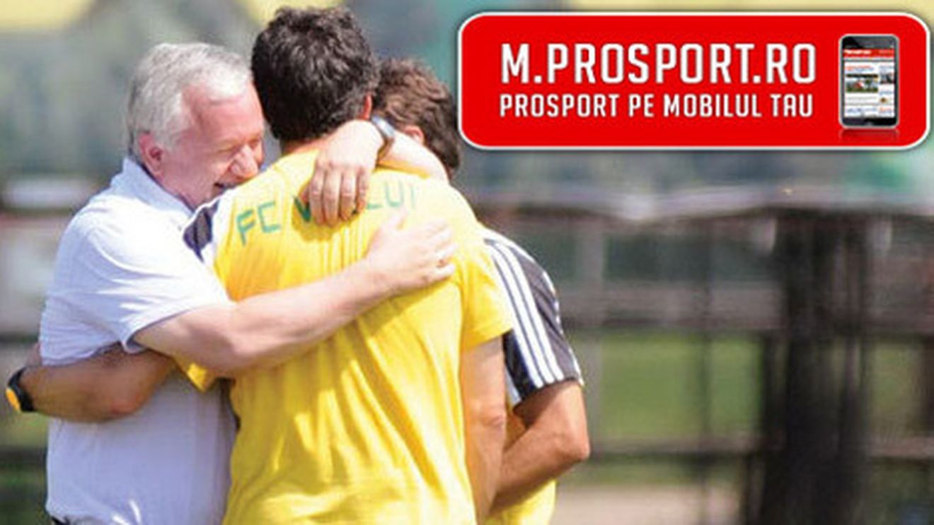 A revenit Porumboiu la sentimente mai bune?** " Caro e antrenorul echipei, asta e cel mai important!"